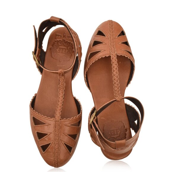 NWOT ELF Made By Hand Bounty T-strap Leather Sandals Vintage Camel Tan Women 11 - Picture 2 of 14